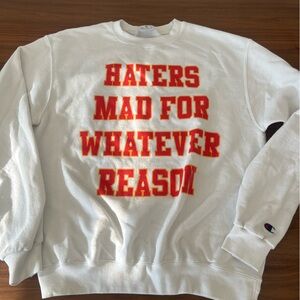 Women’s White Champion Crew Neck Sweatshirt- Size: Medium